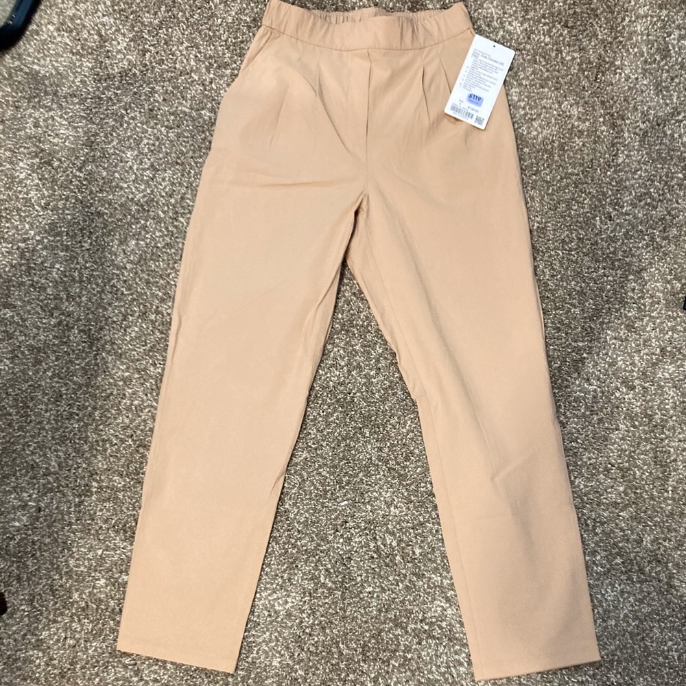 Lululemon Track that trouser